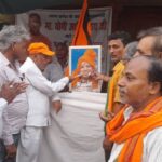 Traders celebrated CM Yog’s birthday