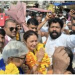 Aradhana Mishra ‘Mona’ received a grand welcome, huge crowd gathered under Ashfaq Ahmed